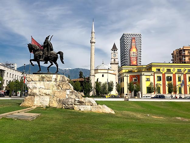 Tirana Skanderberg Square